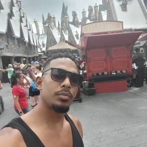 Meet your Posher, Miguel angel